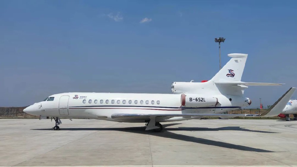 戮力同心--記日照山太順利完成F7X型飛機整機噴漆及改裝工作