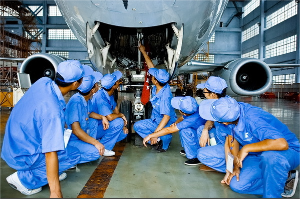 飛機系統(tǒng)技術員(僅限2025應屆)